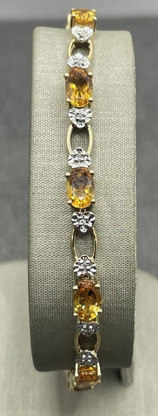 14K Yellow Gold Oval Orange Stone & Heart Diamond Detail Bracelet (27464)